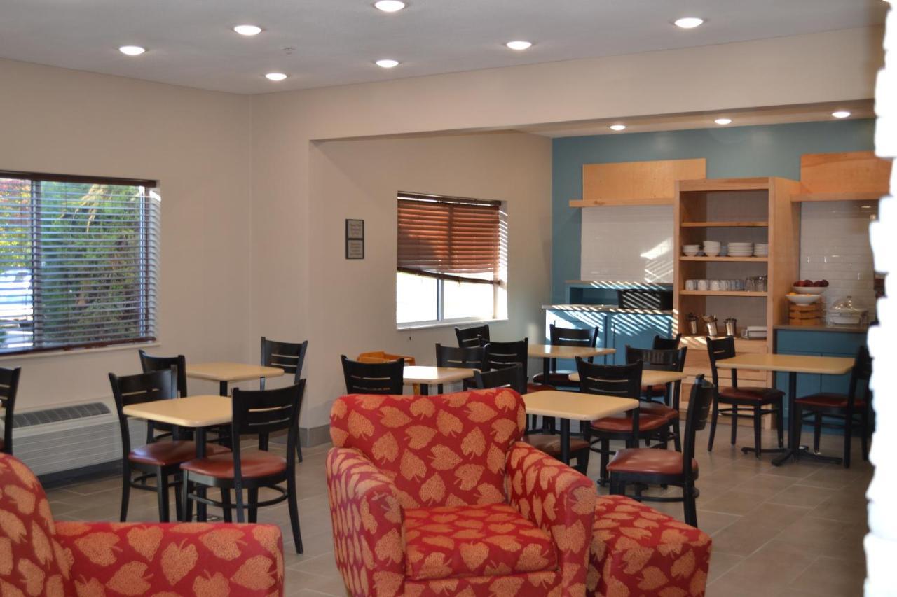 Country Inn & Suites By Radisson, Fairview Heights, Il Екстериор снимка